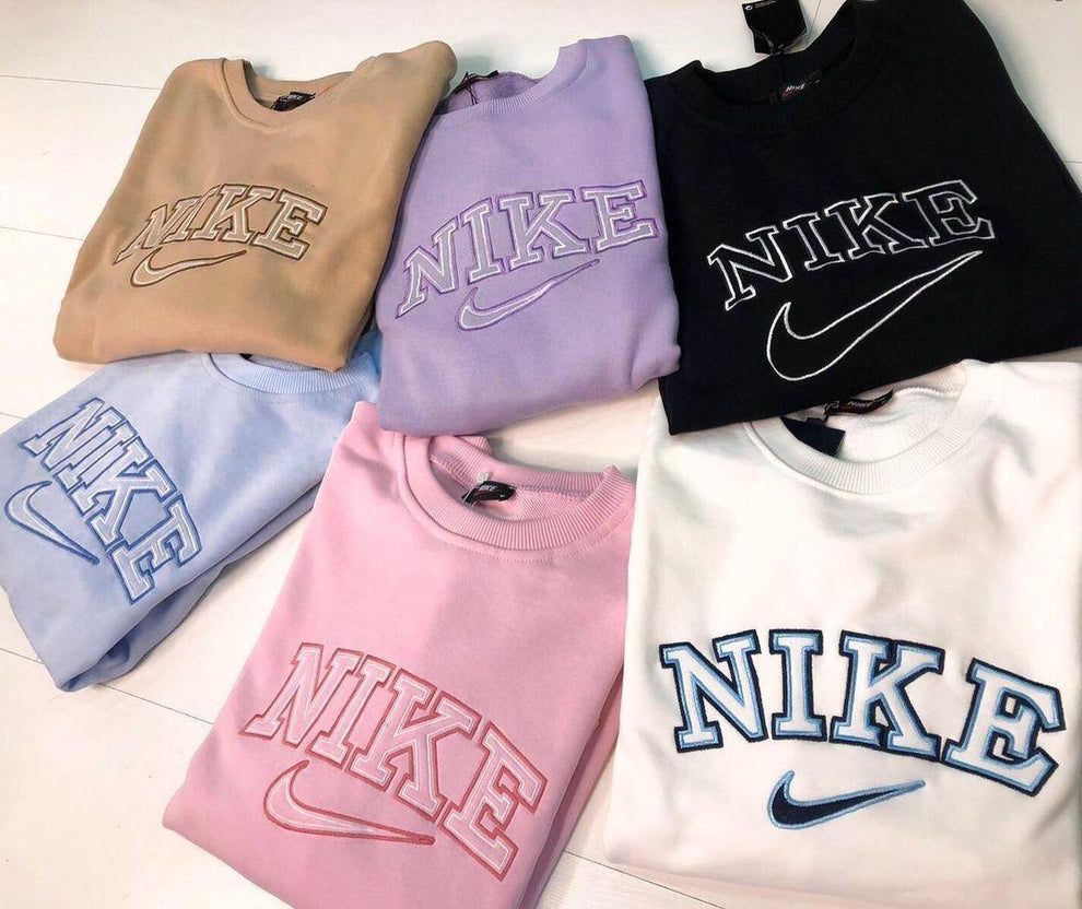 Basic Nike Sweatshirts
